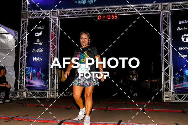 Buy your photos of the eventNeon Night Run 2019 - Brasilia on Fotop