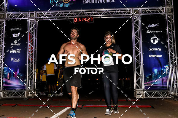 Buy your photos of the eventNeon Night Run 2019 - Brasilia on Fotop