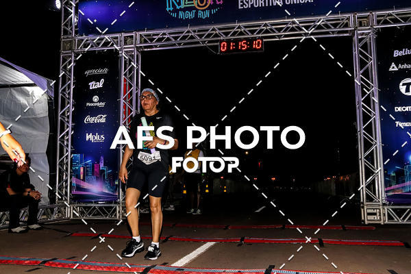 Buy your photos of the eventNeon Night Run 2019 - Brasilia on Fotop