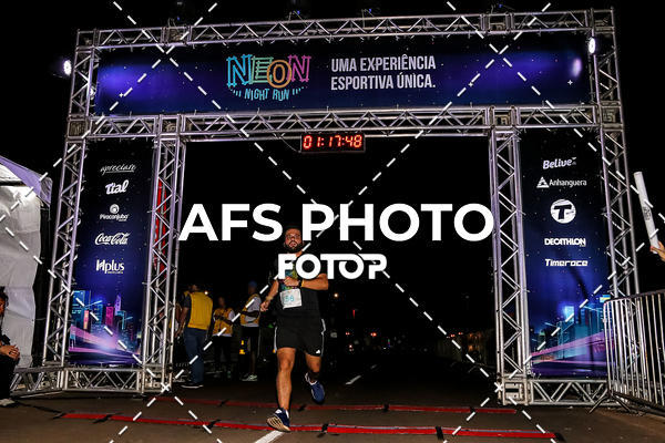 Buy your photos of the eventNeon Night Run 2019 - Brasilia on Fotop