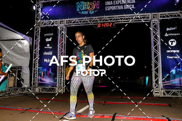 Buy your photos of the eventNeon Night Run 2019 - Brasilia on Fotop