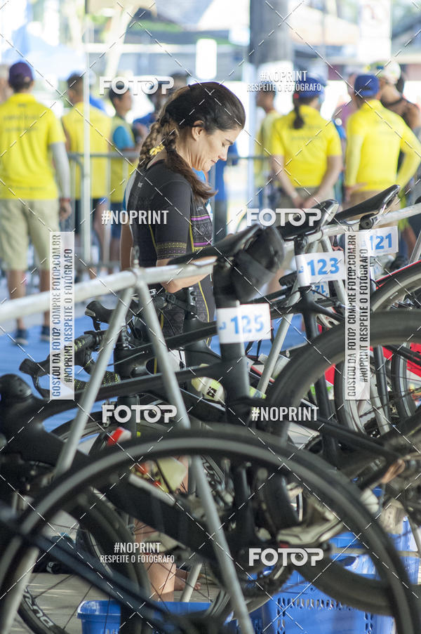 Buy your photos of the eventBLUE SERIES TRIATHLON BERTIOGA 2019 on Fotop