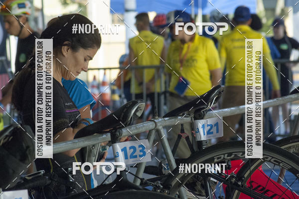 Buy your photos of the eventBLUE SERIES TRIATHLON BERTIOGA 2019 on Fotop