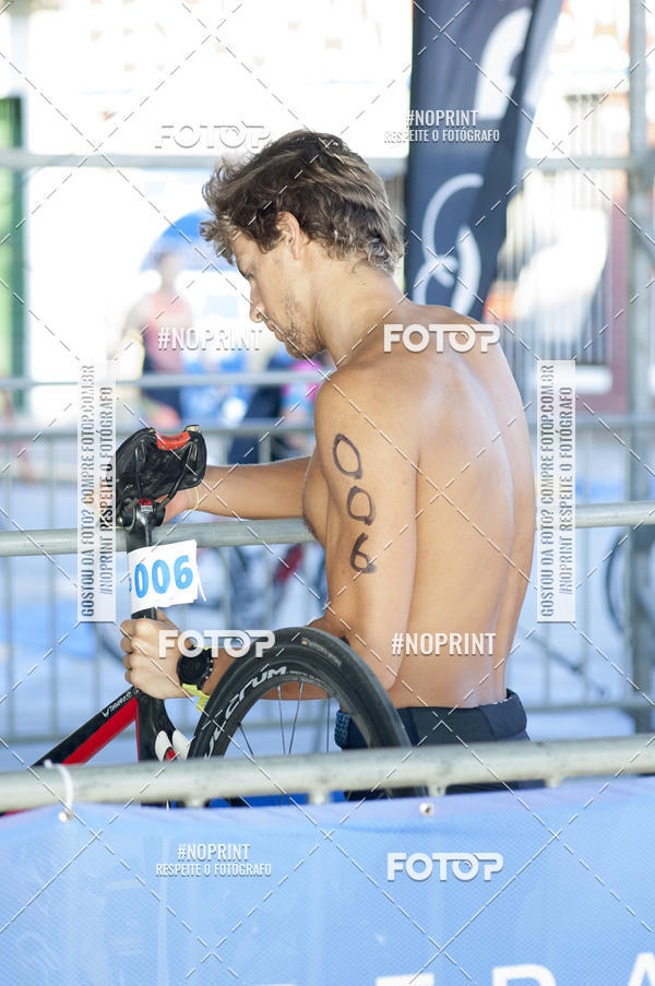 Buy your photos of the eventBLUE SERIES TRIATHLON BERTIOGA 2019 on Fotop
