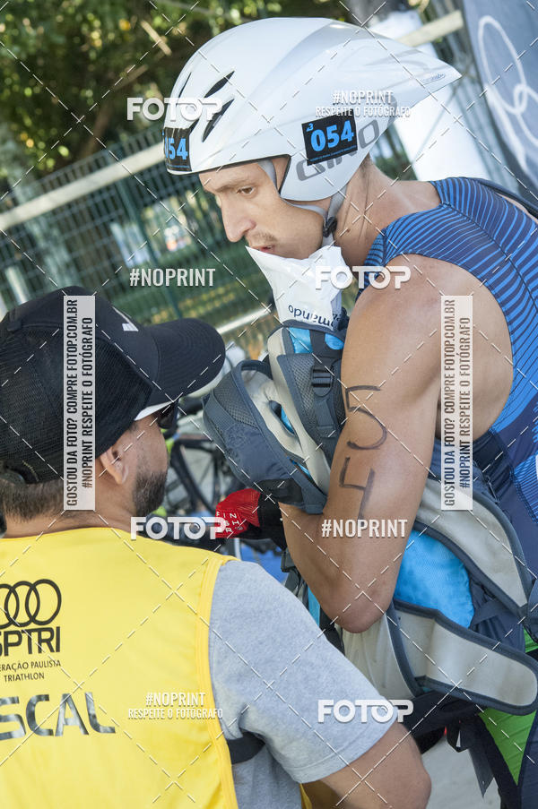 Acquista le foto dell'eventoBLUE SERIES TRIATHLON BERTIOGA 2019 in Fotop