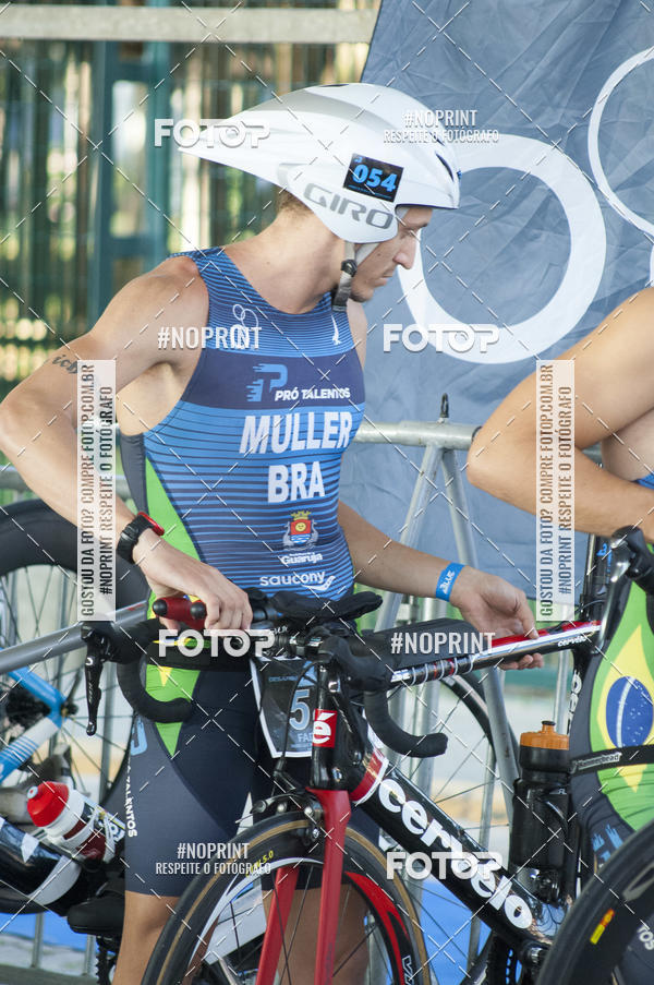 Acquista le foto dell'eventoBLUE SERIES TRIATHLON BERTIOGA 2019 in Fotop