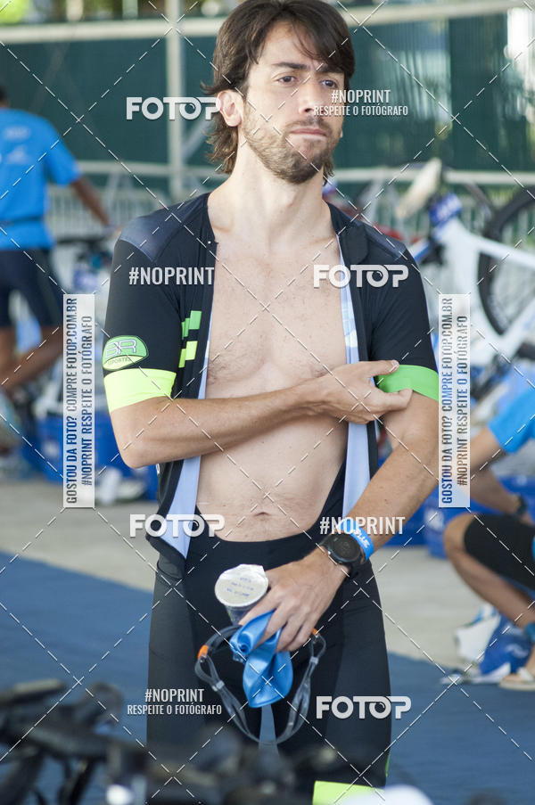 Acquista le foto dell'eventoBLUE SERIES TRIATHLON BERTIOGA 2019 in Fotop