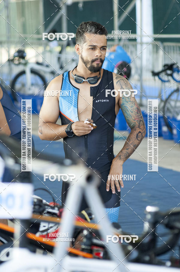 Acquista le foto dell'eventoBLUE SERIES TRIATHLON BERTIOGA 2019 in Fotop