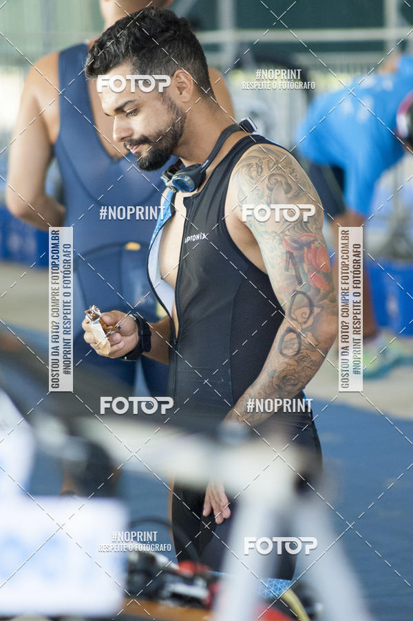 Acquista le foto dell'eventoBLUE SERIES TRIATHLON BERTIOGA 2019 in Fotop