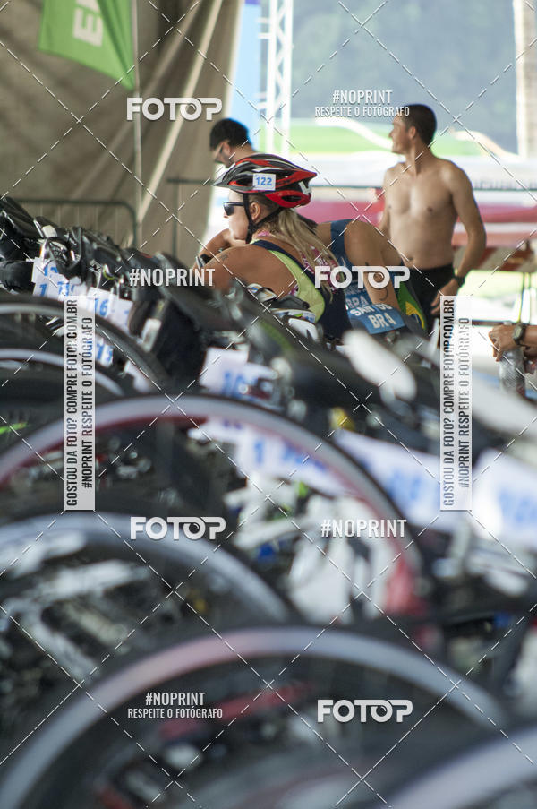 Acquista le foto dell'eventoBLUE SERIES TRIATHLON BERTIOGA 2019 in Fotop