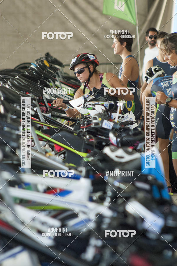 Acquista le foto dell'eventoBLUE SERIES TRIATHLON BERTIOGA 2019 in Fotop