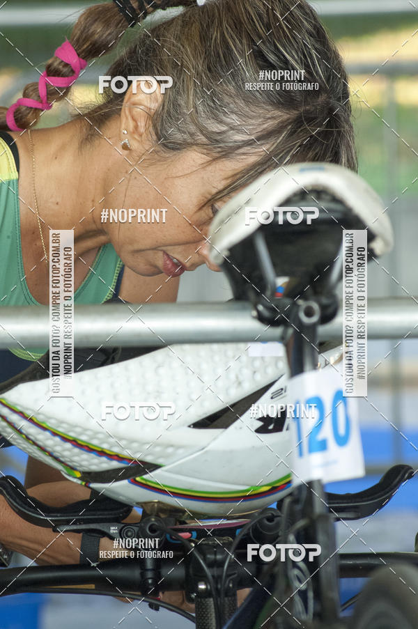 Acquista le foto dell'eventoBLUE SERIES TRIATHLON BERTIOGA 2019 in Fotop