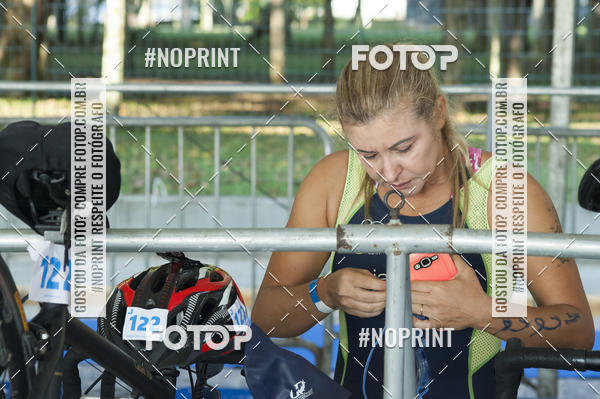 Acquista le foto dell'eventoBLUE SERIES TRIATHLON BERTIOGA 2019 in Fotop