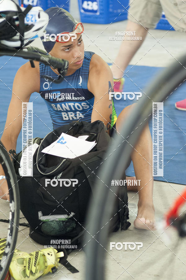 Acquista le foto dell'eventoBLUE SERIES TRIATHLON BERTIOGA 2019 in Fotop