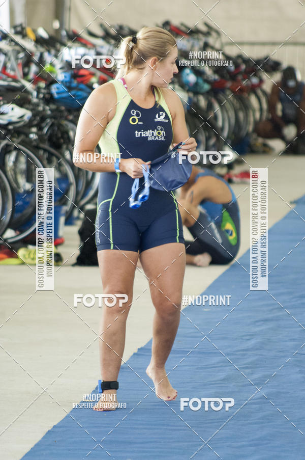 Acquista le foto dell'eventoBLUE SERIES TRIATHLON BERTIOGA 2019 in Fotop