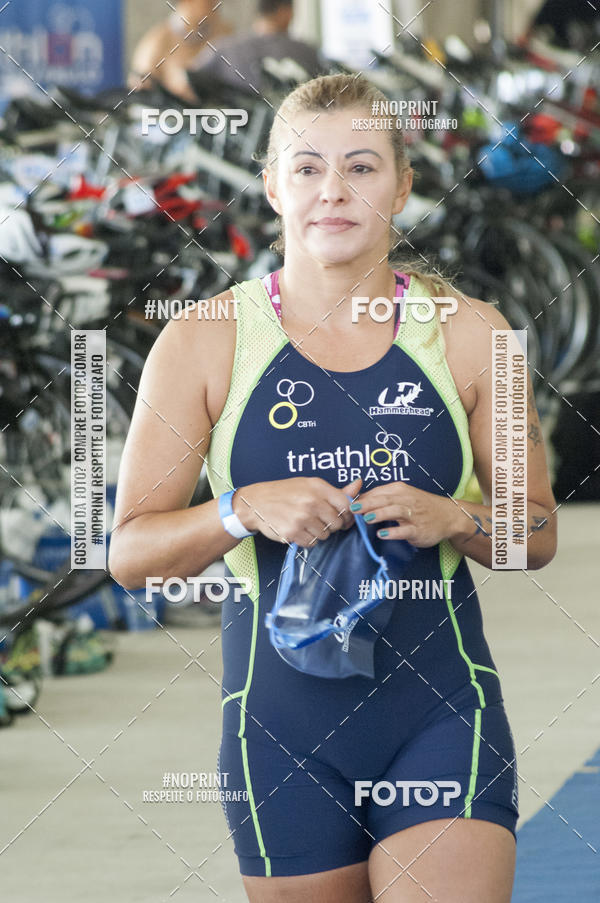 Acquista le foto dell'eventoBLUE SERIES TRIATHLON BERTIOGA 2019 in Fotop