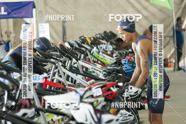 Acquista le foto dell'eventoBLUE SERIES TRIATHLON BERTIOGA 2019 in Fotop