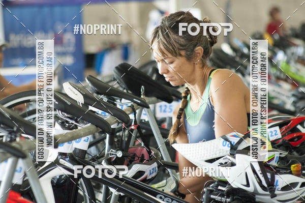 Acquista le foto dell'eventoBLUE SERIES TRIATHLON BERTIOGA 2019 in Fotop