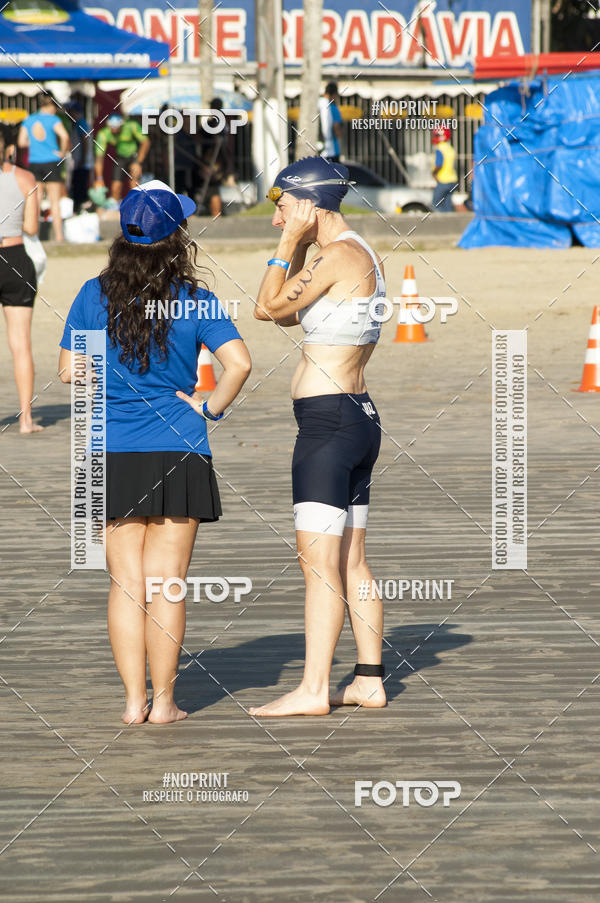 Achetez vos photos de l'vnementBLUE SERIES TRIATHLON BERTIOGA 2019 sur Fotop