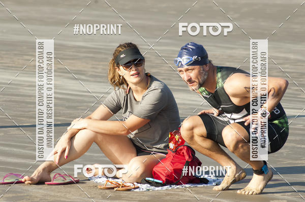 Achetez vos photos de l'vnementBLUE SERIES TRIATHLON BERTIOGA 2019 sur Fotop