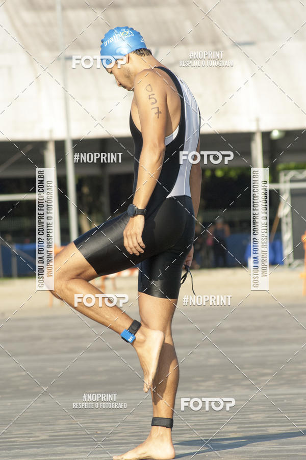 Achetez vos photos de l'vnementBLUE SERIES TRIATHLON BERTIOGA 2019 sur Fotop
