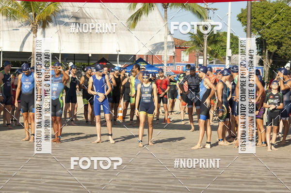 Acquista le foto dell'eventoBLUE SERIES TRIATHLON BERTIOGA 2019 in Fotop