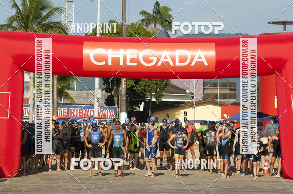 Achetez vos photos de l'vnementBLUE SERIES TRIATHLON BERTIOGA 2019 sur Fotop