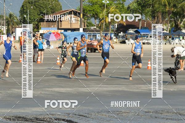 Achetez vos photos de l'vnementBLUE SERIES TRIATHLON BERTIOGA 2019 sur Fotop