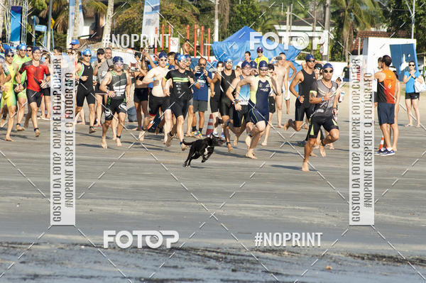 Achetez vos photos de l'vnementBLUE SERIES TRIATHLON BERTIOGA 2019 sur Fotop