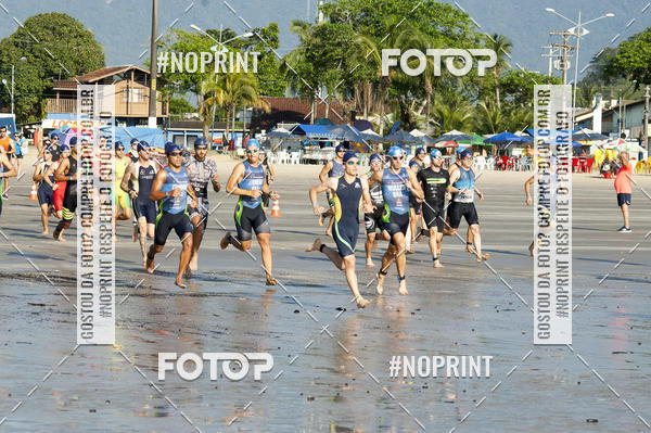 Buy your photos of the eventBLUE SERIES TRIATHLON BERTIOGA 2019 on Fotop
