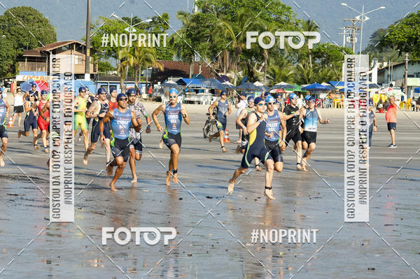 Buy your photos of the eventBLUE SERIES TRIATHLON BERTIOGA 2019 on Fotop