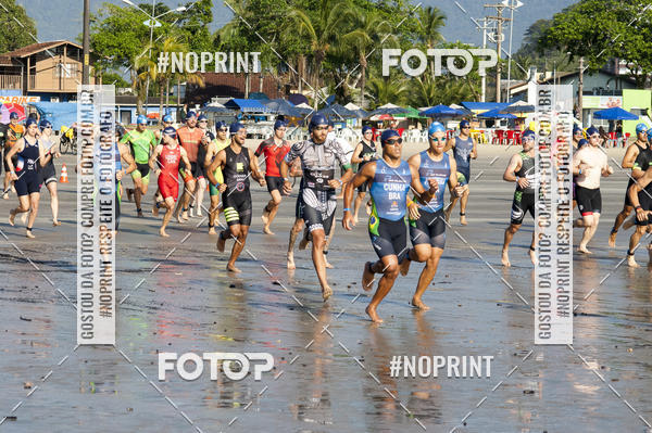 Buy your photos of the eventBLUE SERIES TRIATHLON BERTIOGA 2019 on Fotop