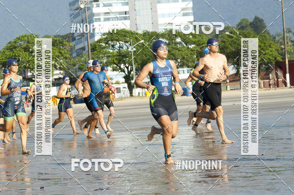 Buy your photos of the eventBLUE SERIES TRIATHLON BERTIOGA 2019 on Fotop
