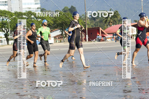 Buy your photos of the eventBLUE SERIES TRIATHLON BERTIOGA 2019 on Fotop