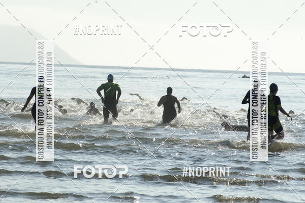 Buy your photos of the eventBLUE SERIES TRIATHLON BERTIOGA 2019 on Fotop