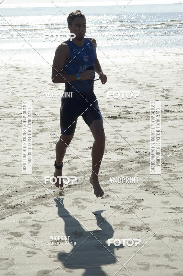 Buy your photos of the eventBLUE SERIES TRIATHLON BERTIOGA 2019 on Fotop