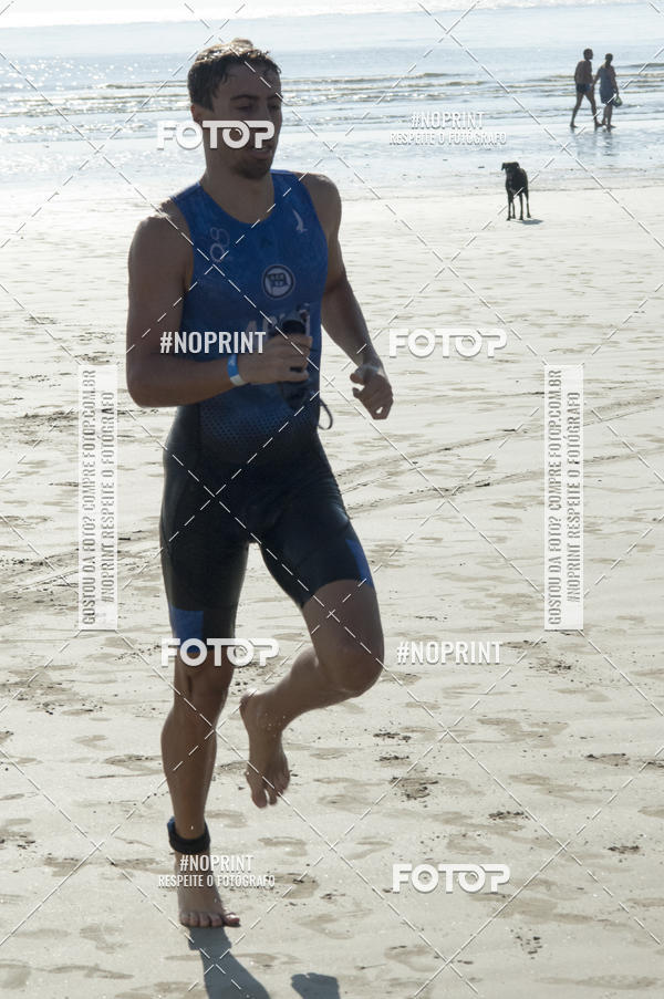 Buy your photos of the eventBLUE SERIES TRIATHLON BERTIOGA 2019 on Fotop