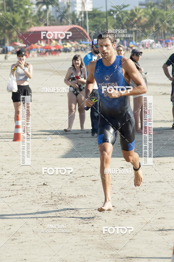 Buy your photos of the eventBLUE SERIES TRIATHLON BERTIOGA 2019 on Fotop
