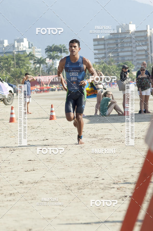 Buy your photos of the eventBLUE SERIES TRIATHLON BERTIOGA 2019 on Fotop