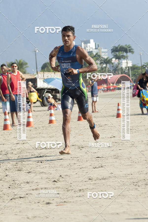 Buy your photos of the eventBLUE SERIES TRIATHLON BERTIOGA 2019 on Fotop