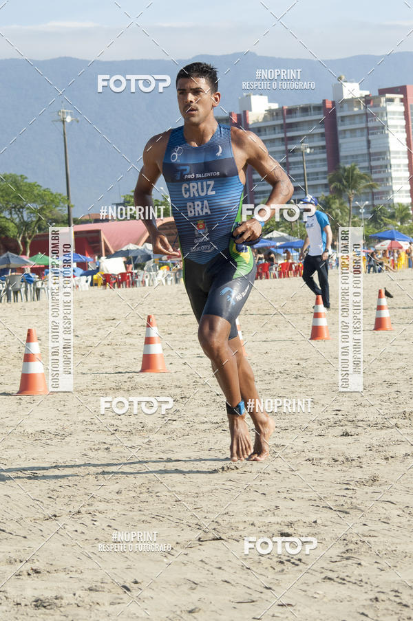 Buy your photos of the eventBLUE SERIES TRIATHLON BERTIOGA 2019 on Fotop