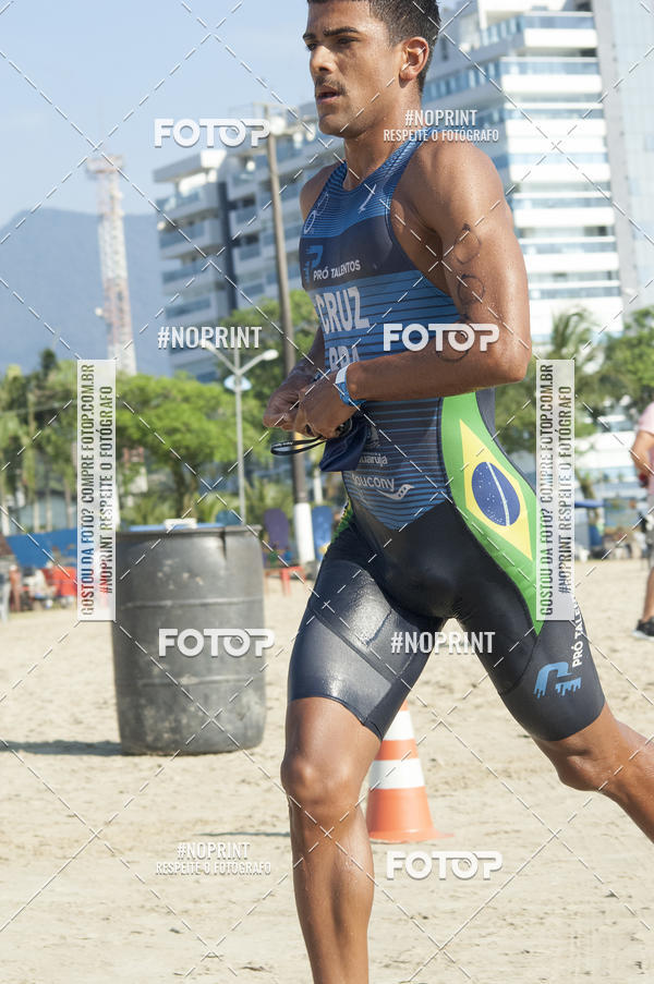Buy your photos of the eventBLUE SERIES TRIATHLON BERTIOGA 2019 on Fotop