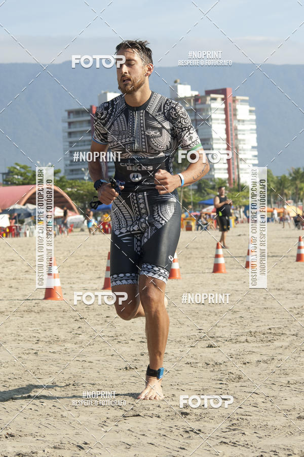 Buy your photos of the eventBLUE SERIES TRIATHLON BERTIOGA 2019 on Fotop