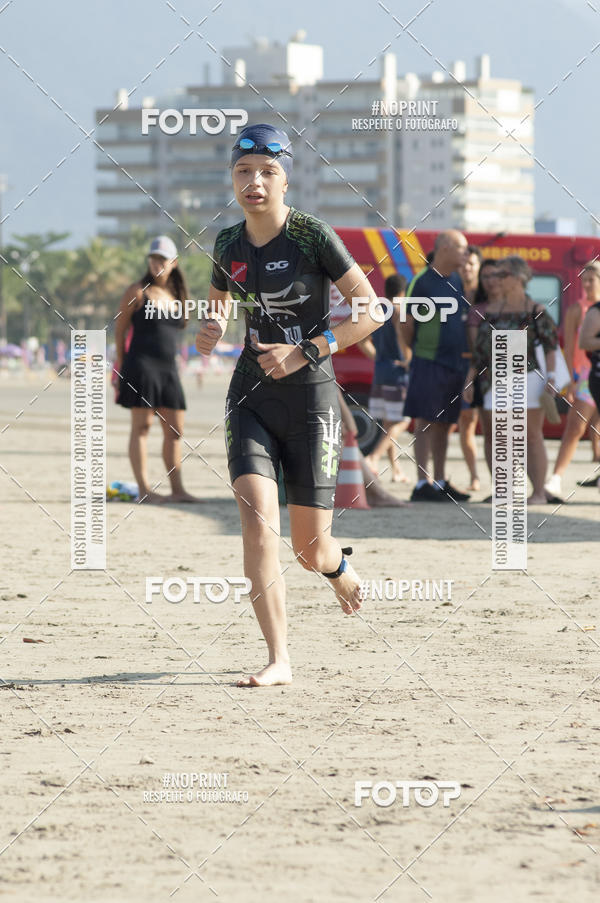Buy your photos of the eventBLUE SERIES TRIATHLON BERTIOGA 2019 on Fotop