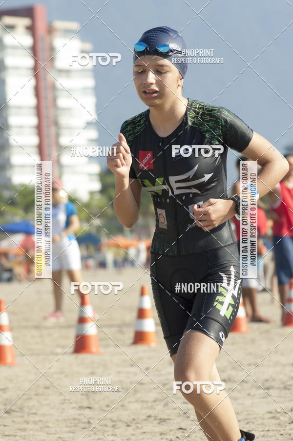 Buy your photos of the eventBLUE SERIES TRIATHLON BERTIOGA 2019 on Fotop