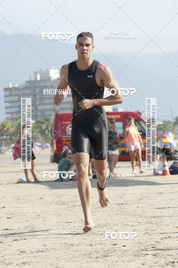 Buy your photos of the eventBLUE SERIES TRIATHLON BERTIOGA 2019 on Fotop