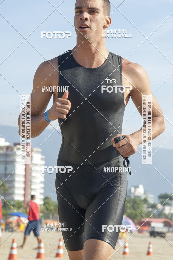 Buy your photos of the eventBLUE SERIES TRIATHLON BERTIOGA 2019 on Fotop