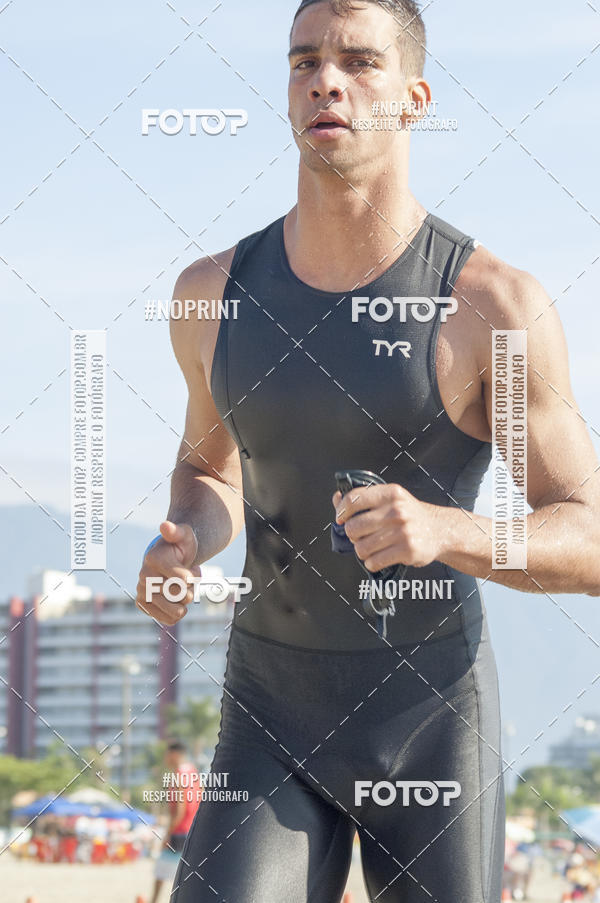 Buy your photos of the eventBLUE SERIES TRIATHLON BERTIOGA 2019 on Fotop