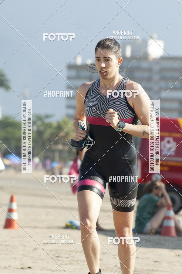 Buy your photos of the eventBLUE SERIES TRIATHLON BERTIOGA 2019 on Fotop