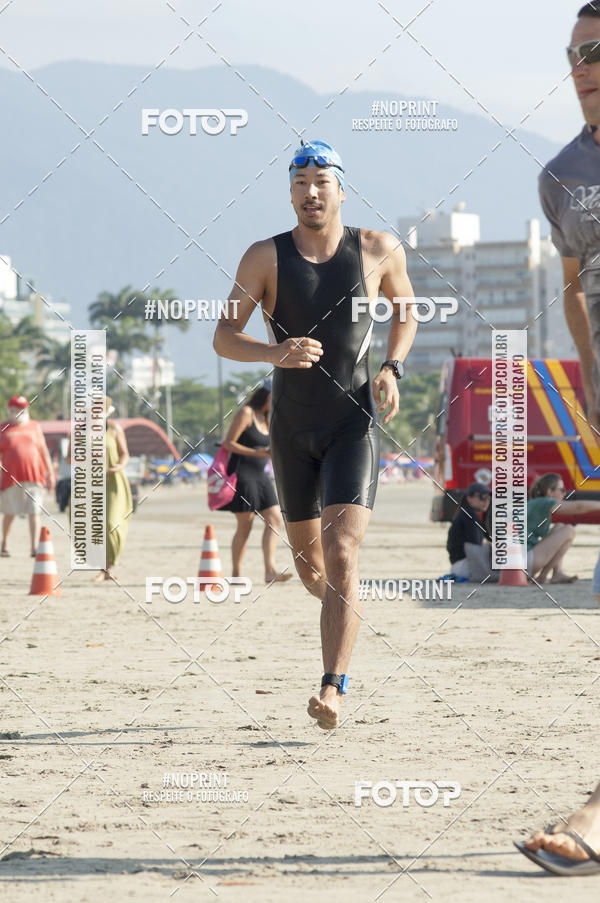 Buy your photos of the eventBLUE SERIES TRIATHLON BERTIOGA 2019 on Fotop